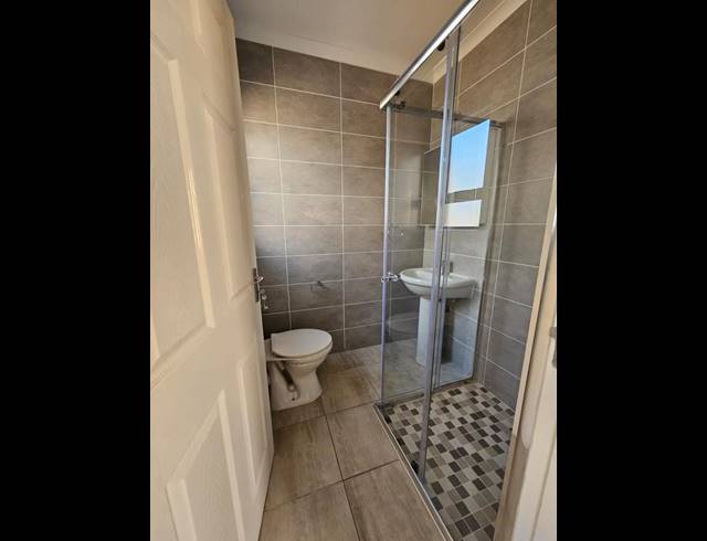 3 BEDROOM HOUSE FOR SALE IN BISHOPSTOWE